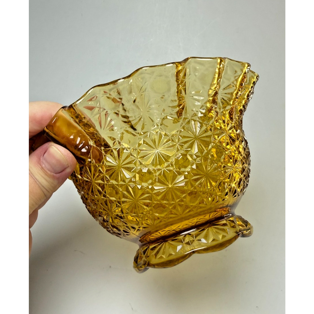 Vintage LE Smith Daisy & Button Yellow Amber Glass Bowl Ruffled Crimped Rim - Picture 4 of 4